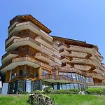 Le Bristol A16 By Interhome Апартаменты