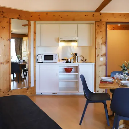 Le Bristol A16 By Interhome Апартаменты *