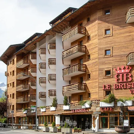 Le Bristol A16 By Interhome Apartman