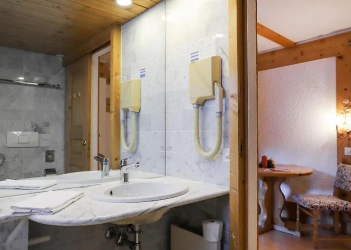 Appartement Le Bristol A16 By Interhome *