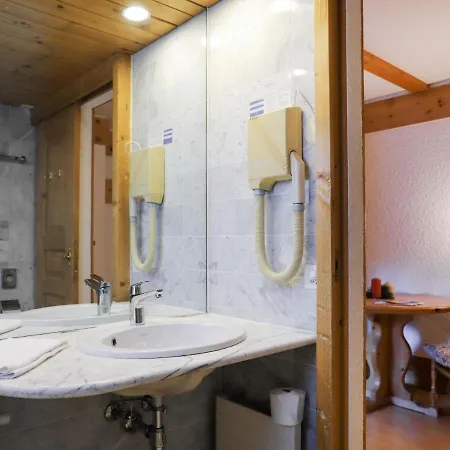 Apartment Le Bristol A16 By Interhome *