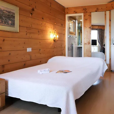 Apartment Le Bristol A16 By Interhome